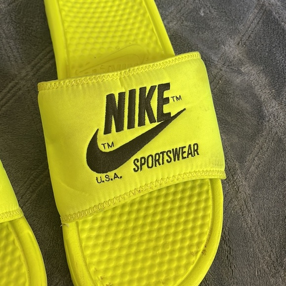 Nike “Banassi” Neon Yellow Slide Men US 12 - Picture 6 of 10